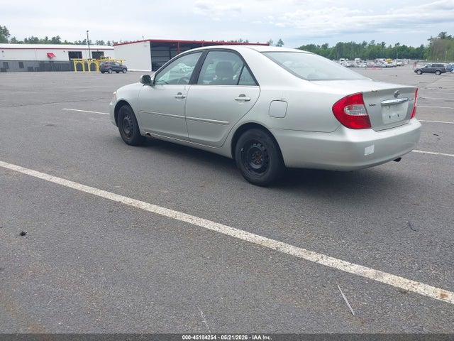 Toyota Camry Le