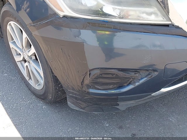 Nissan Pathfinder S