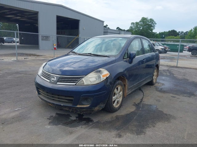 Nissan Versa 1.8sl