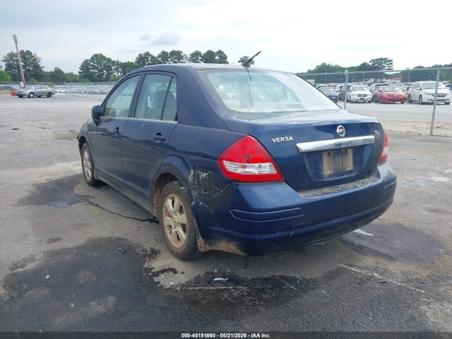 Nissan Versa 1.8sl