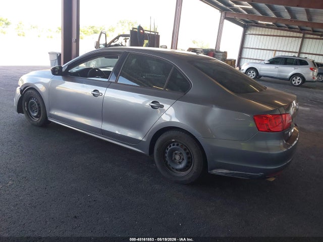 Volkswagen Jetta 2.0l S