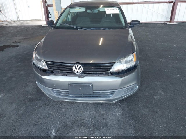 Volkswagen Jetta 2.0l S