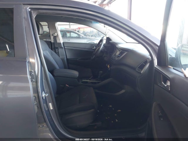 Hyundai TUCSON Se