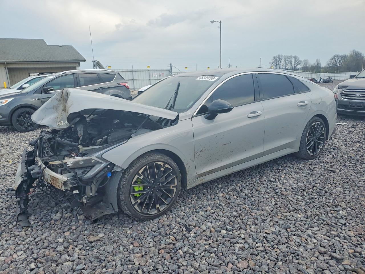 Salvage Kia K5 Image
