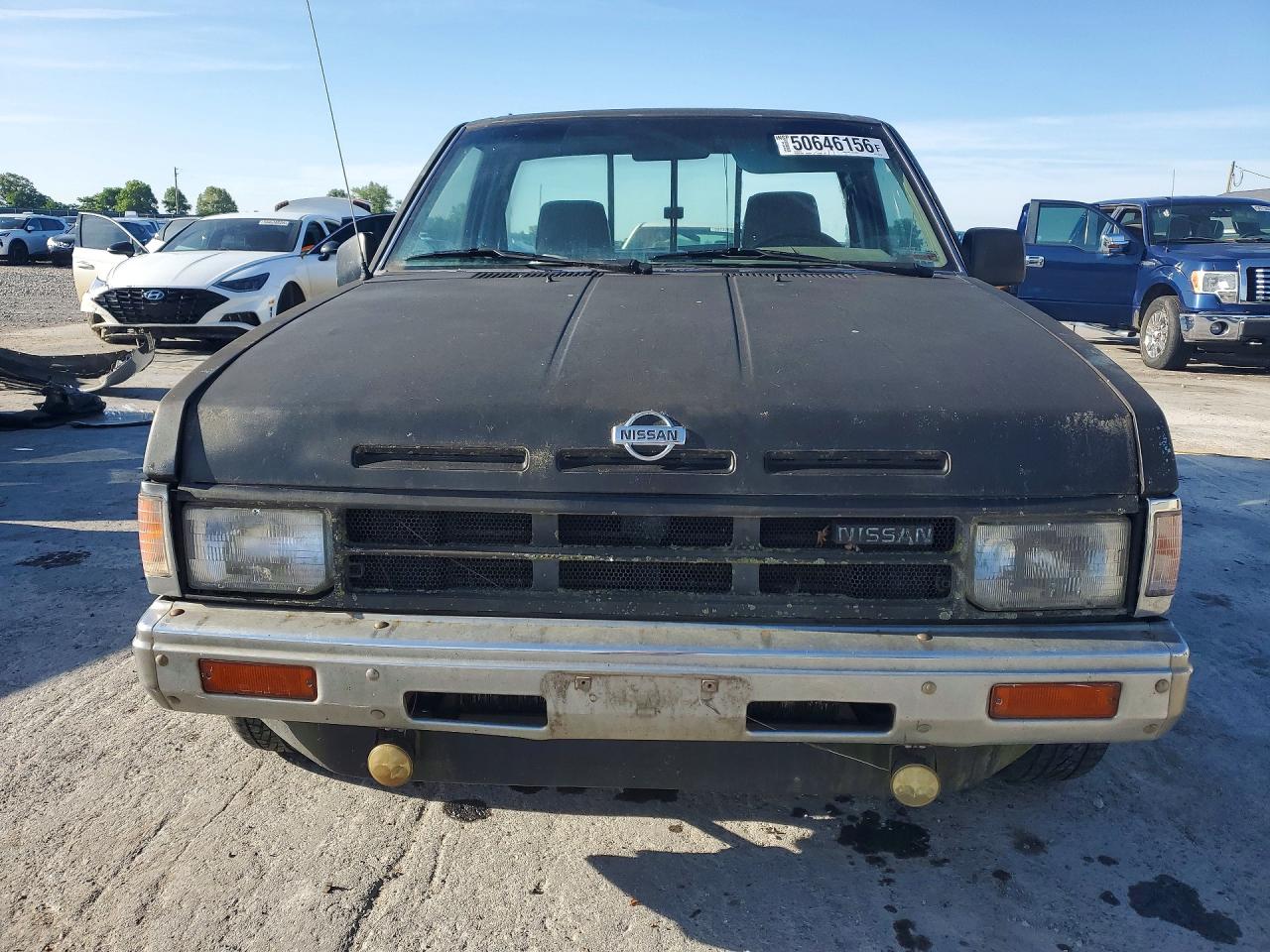 Nissan D21 Short Bed