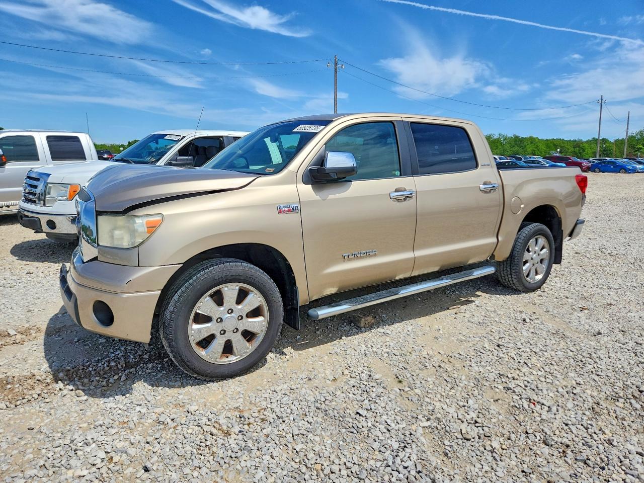 Salvage Toyota Tundra Image