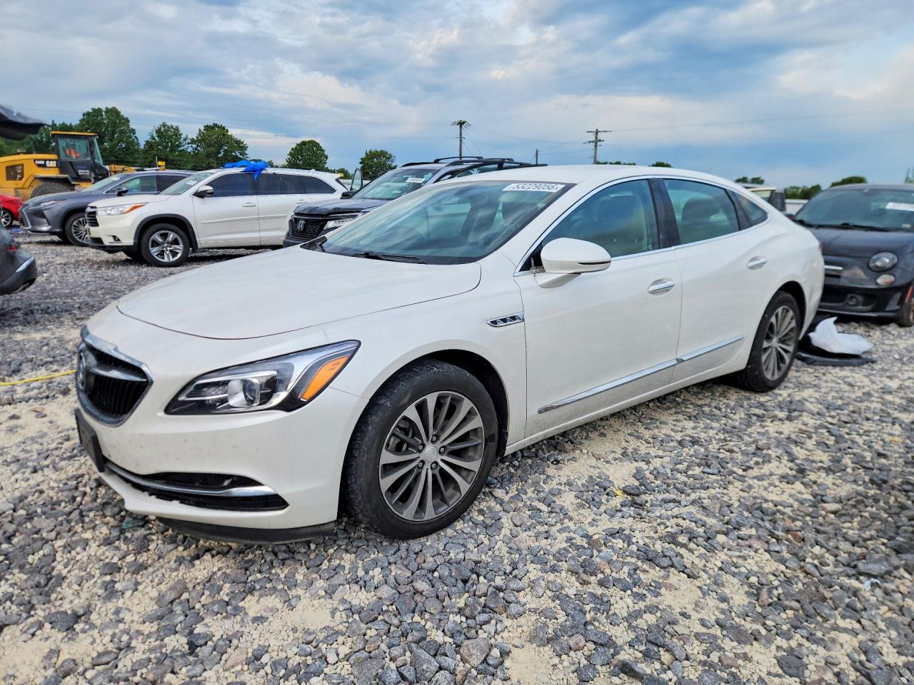 Salvage Buick LaCrosse Image