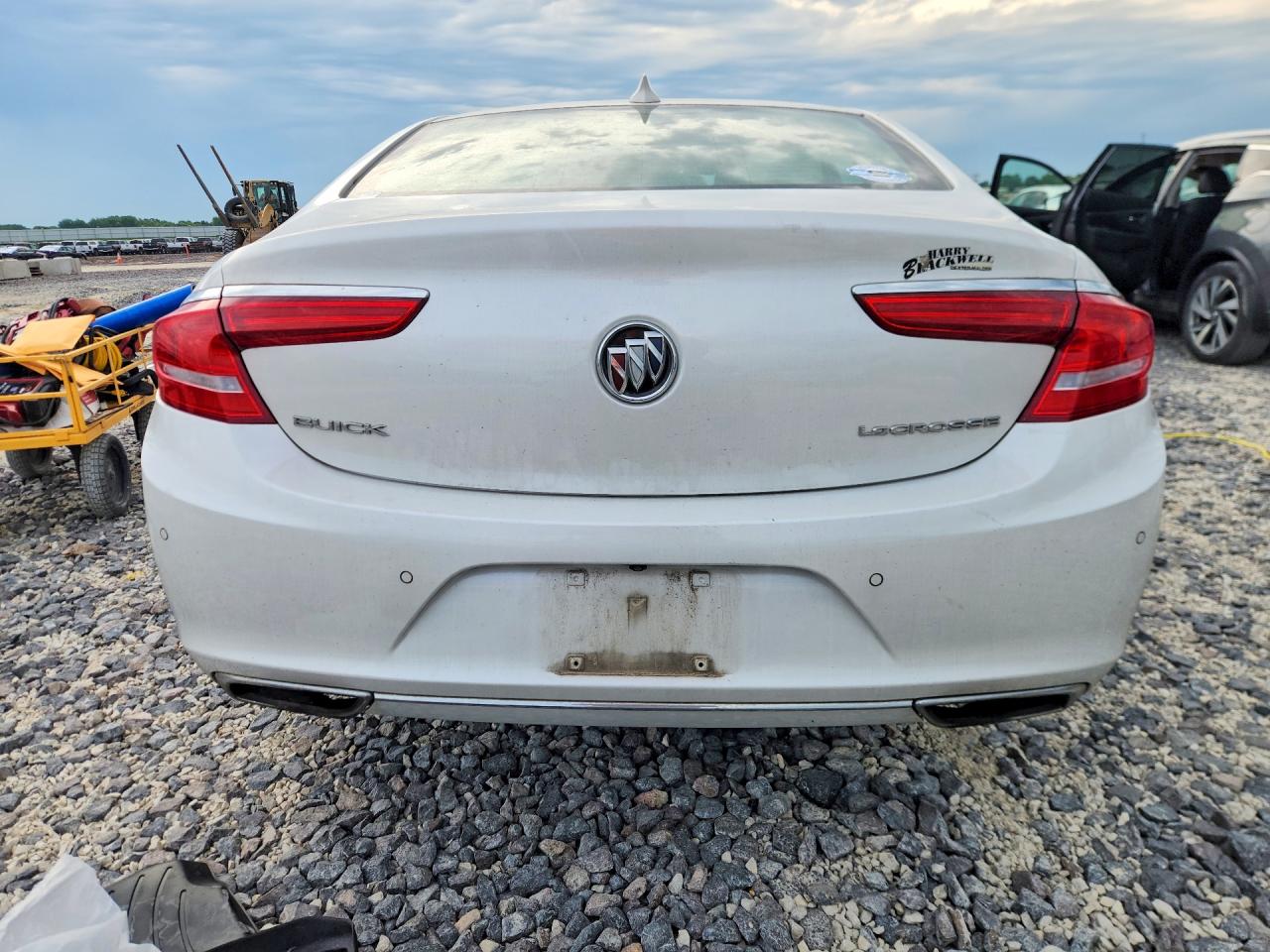 Buick LaCrosse Essence