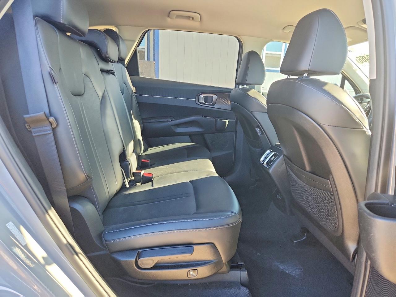 Kia Sorento S