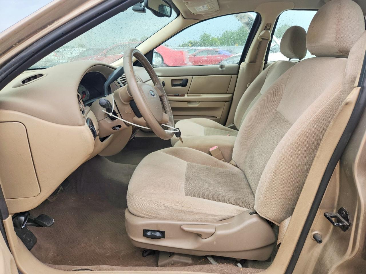 Ford Taurus Sel
