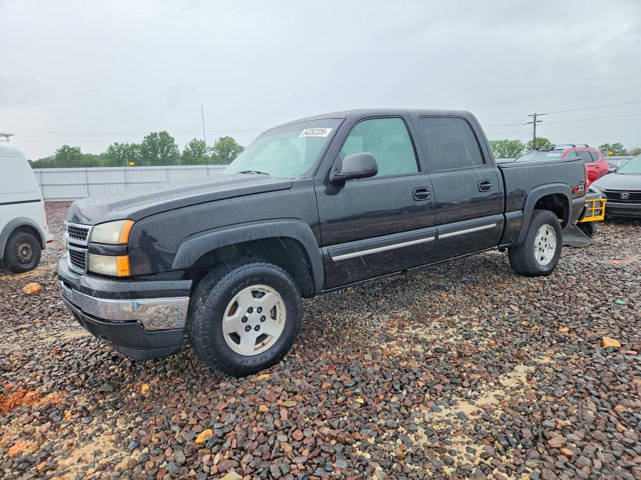 Salvage Chevrolet Silverado Image