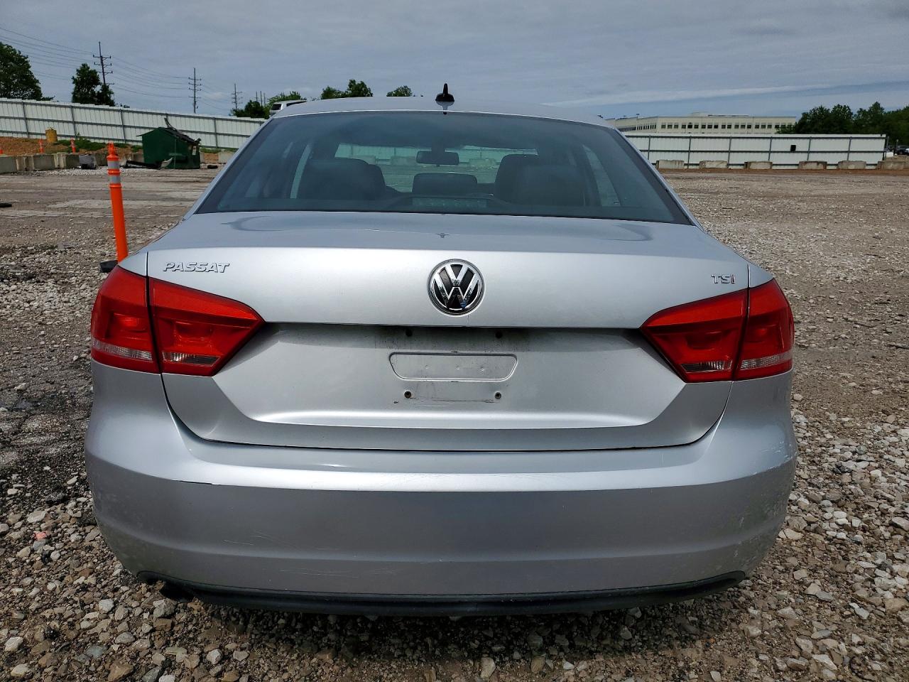 Volkswagen Passat S