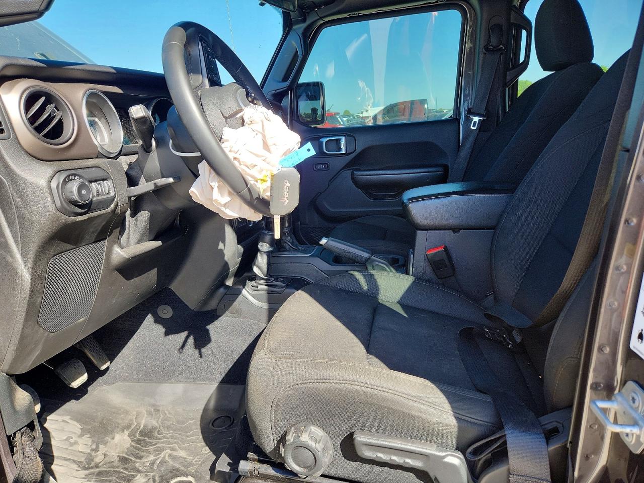 Jeep Wrangler Sport