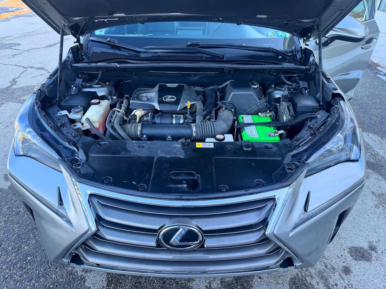 Lexus NX Base