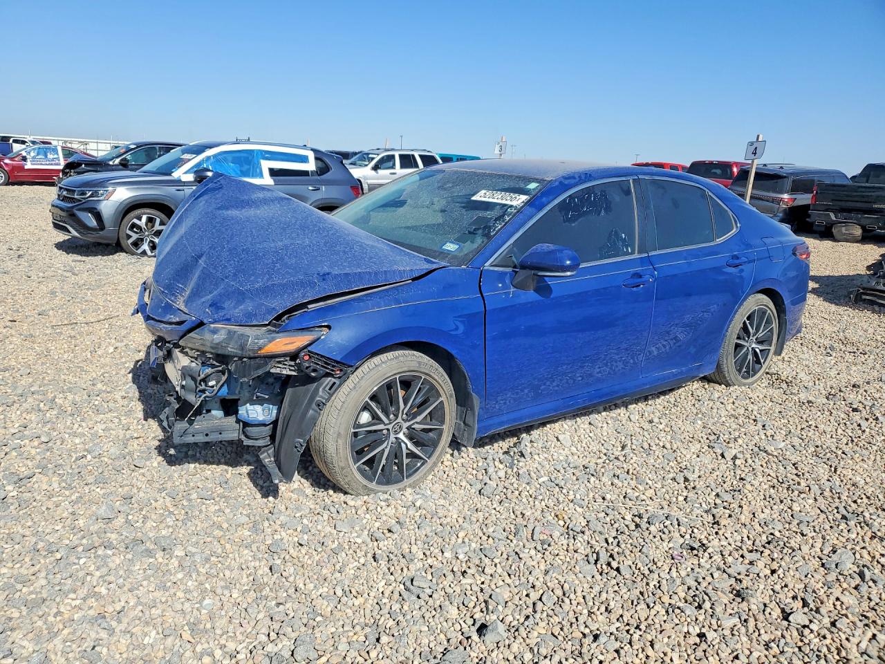 Salvage Toyota Camry Image