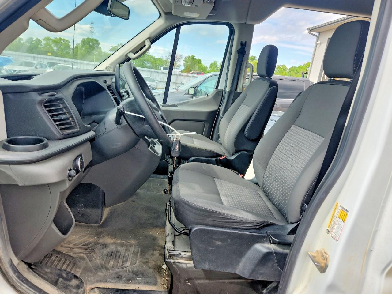 Ford Transit T-350