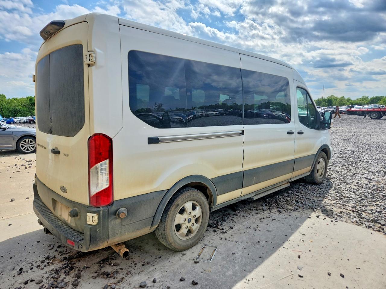 Ford Transit T-350