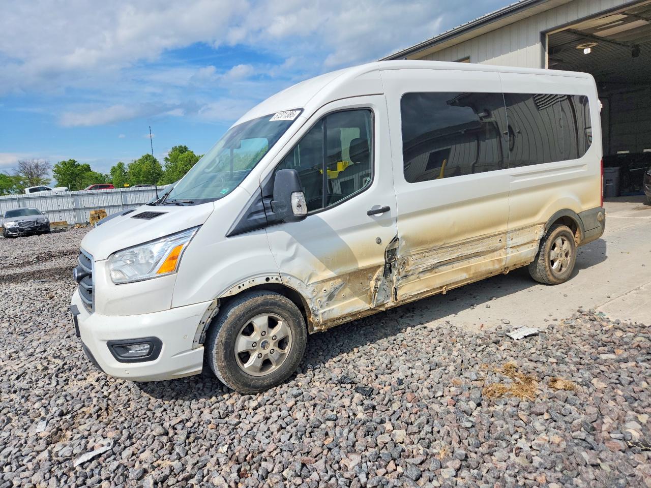 Salvage Ford Transit Image