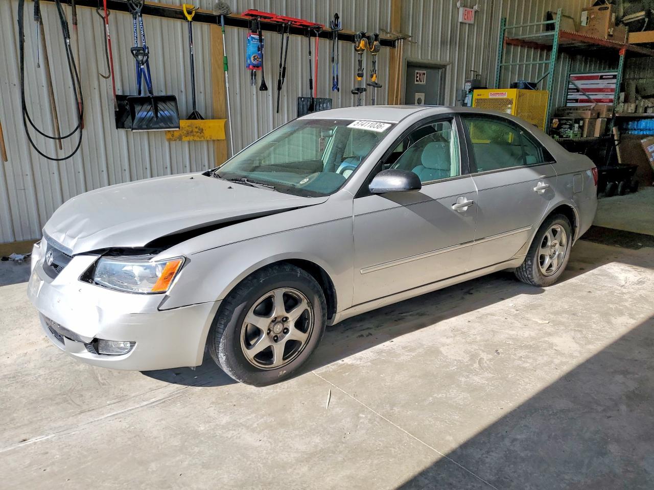 Salvage Hyundai SONATA Image