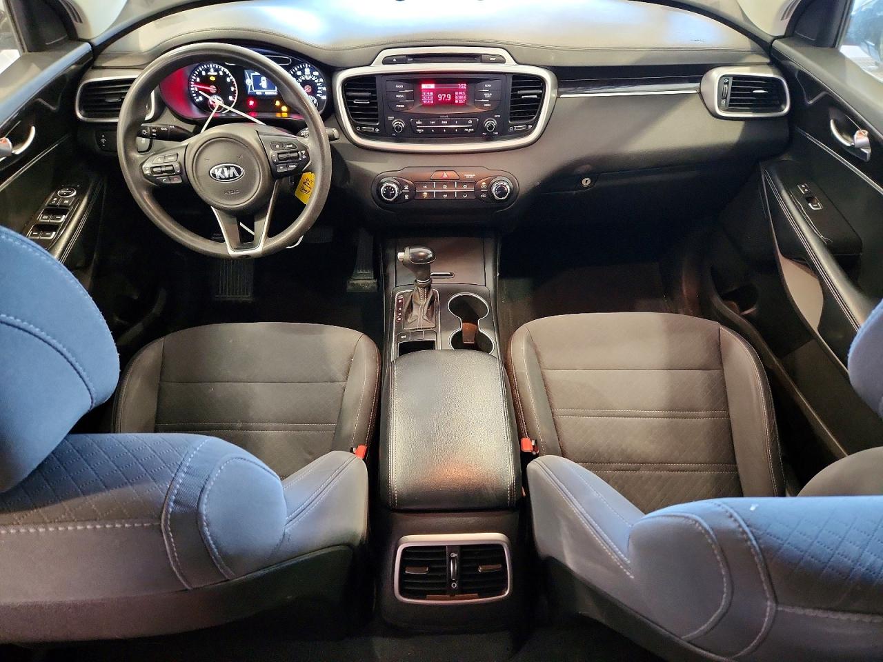 Kia Sorento L