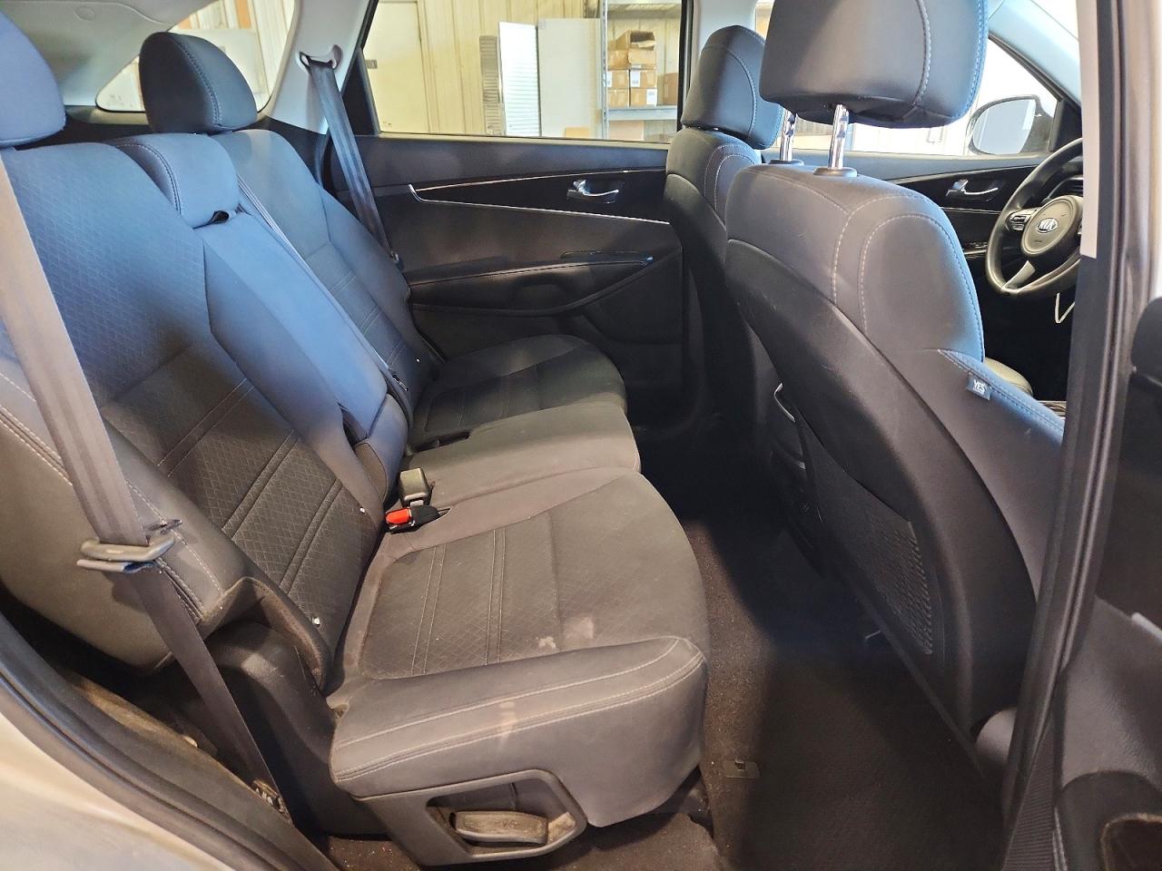 Kia Sorento L
