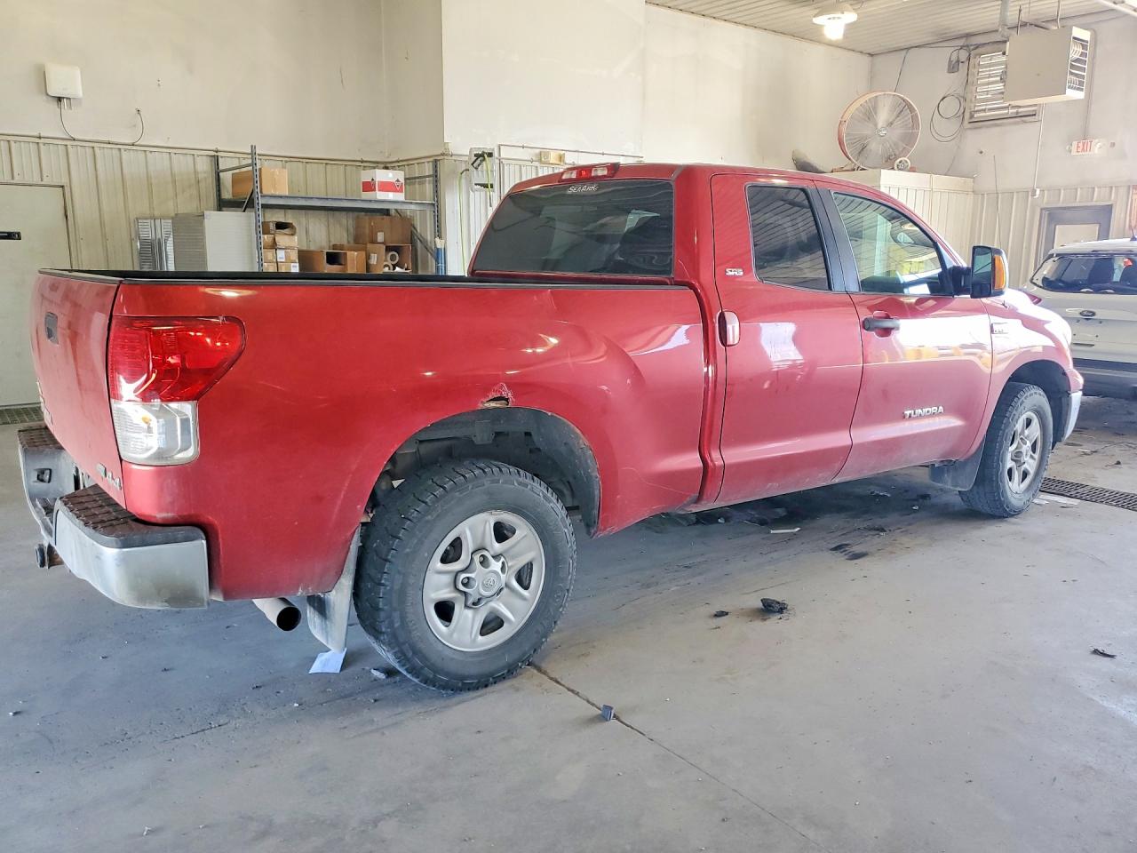 Toyota Tundra Double Cab Sr5