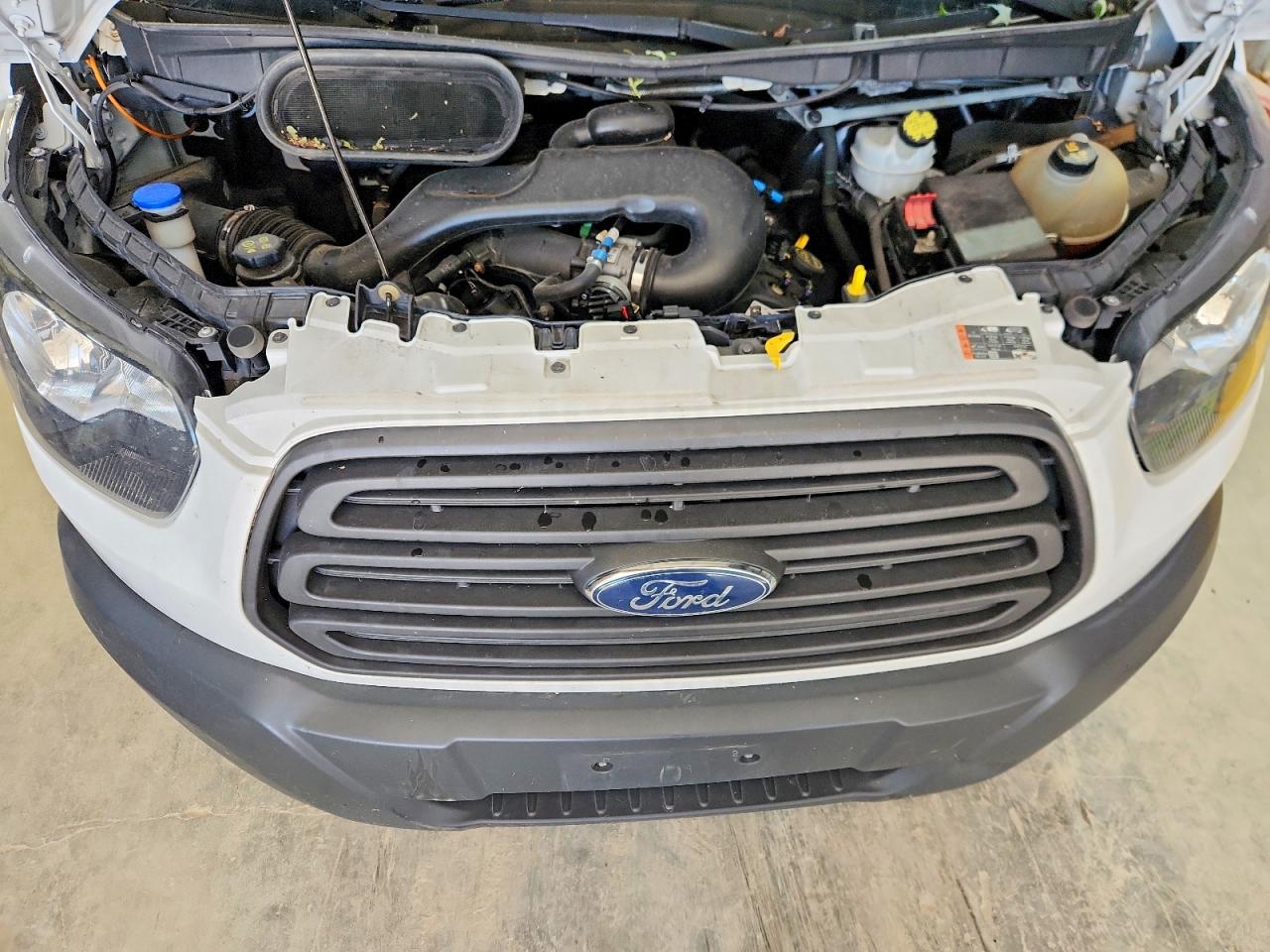 Ford Transit T-150