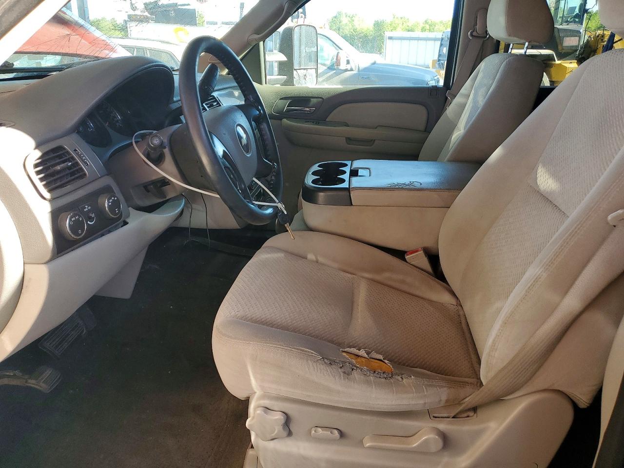 Chevrolet Suburban K2500