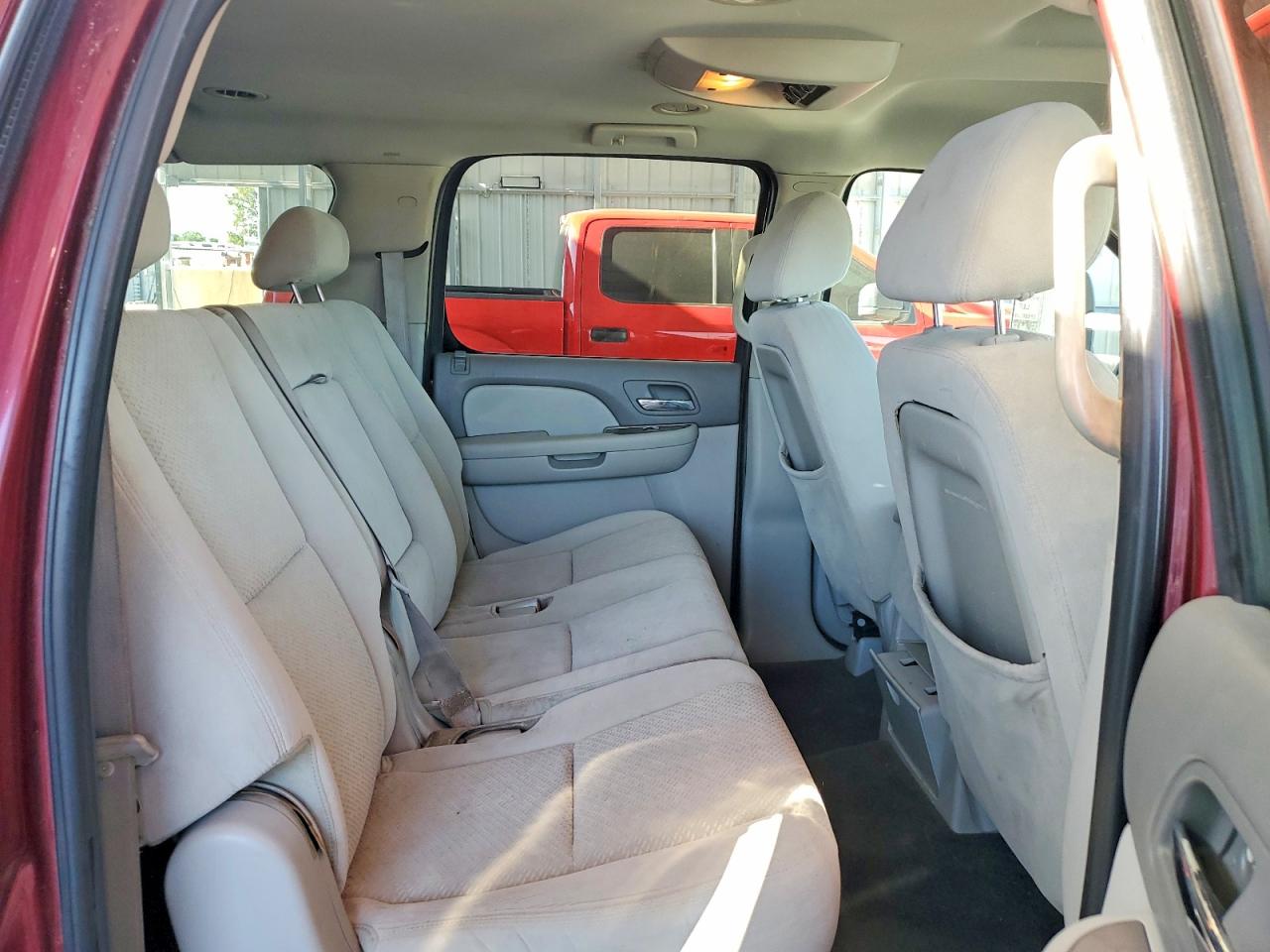 Chevrolet Suburban K2500