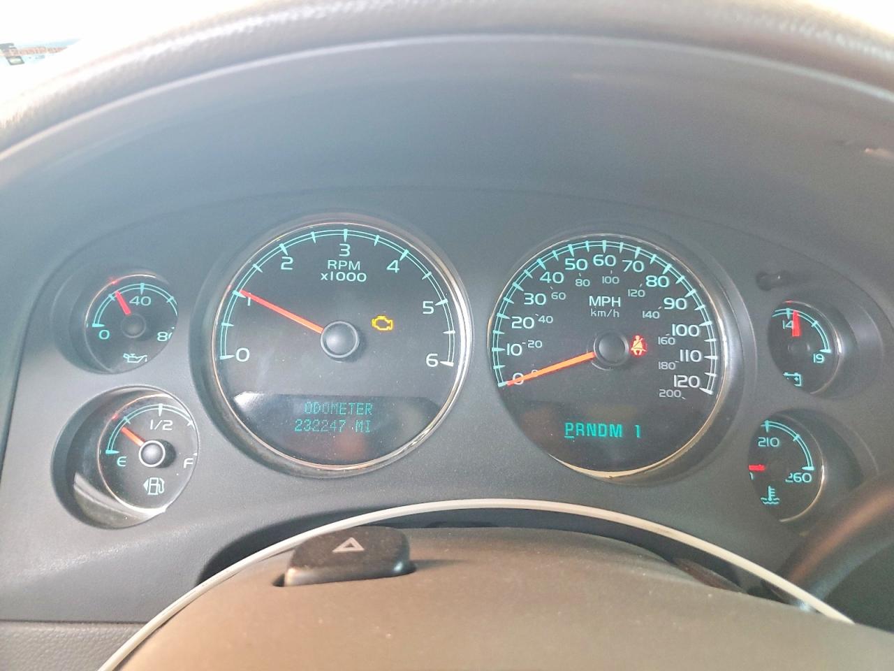 Chevrolet Suburban K2500