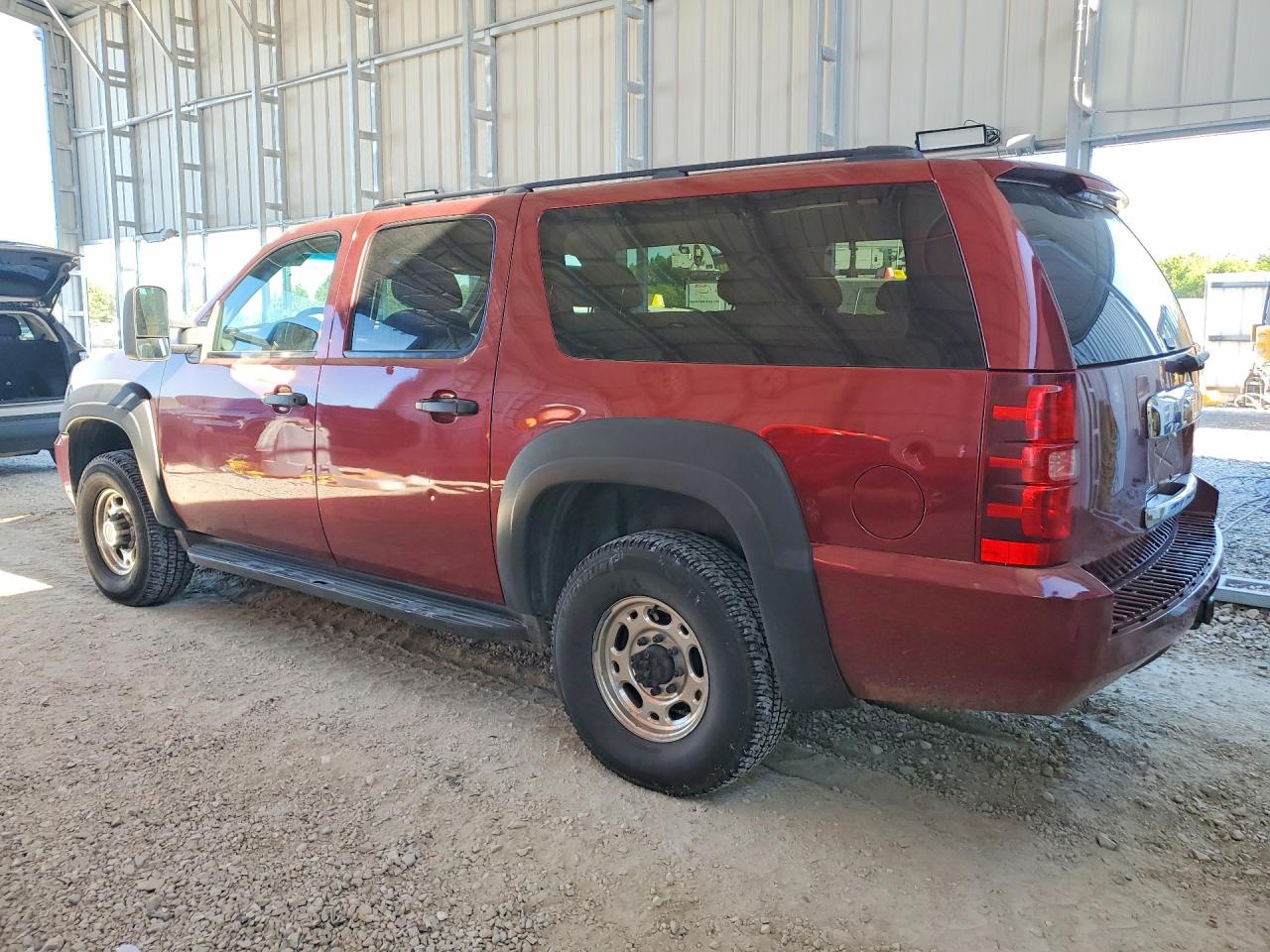Chevrolet Suburban K2500