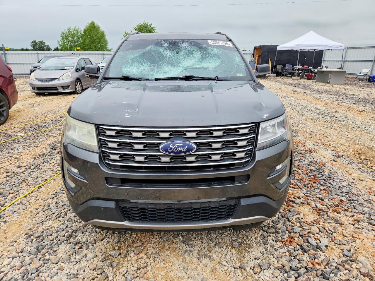 Ford Explorer Xlt