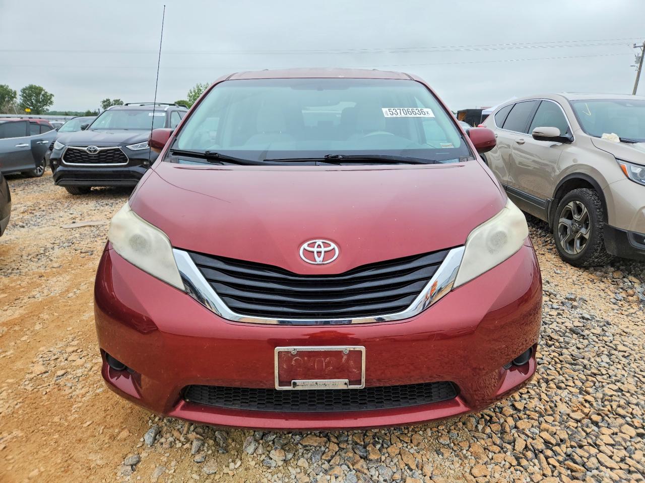 Toyota Sienna Le