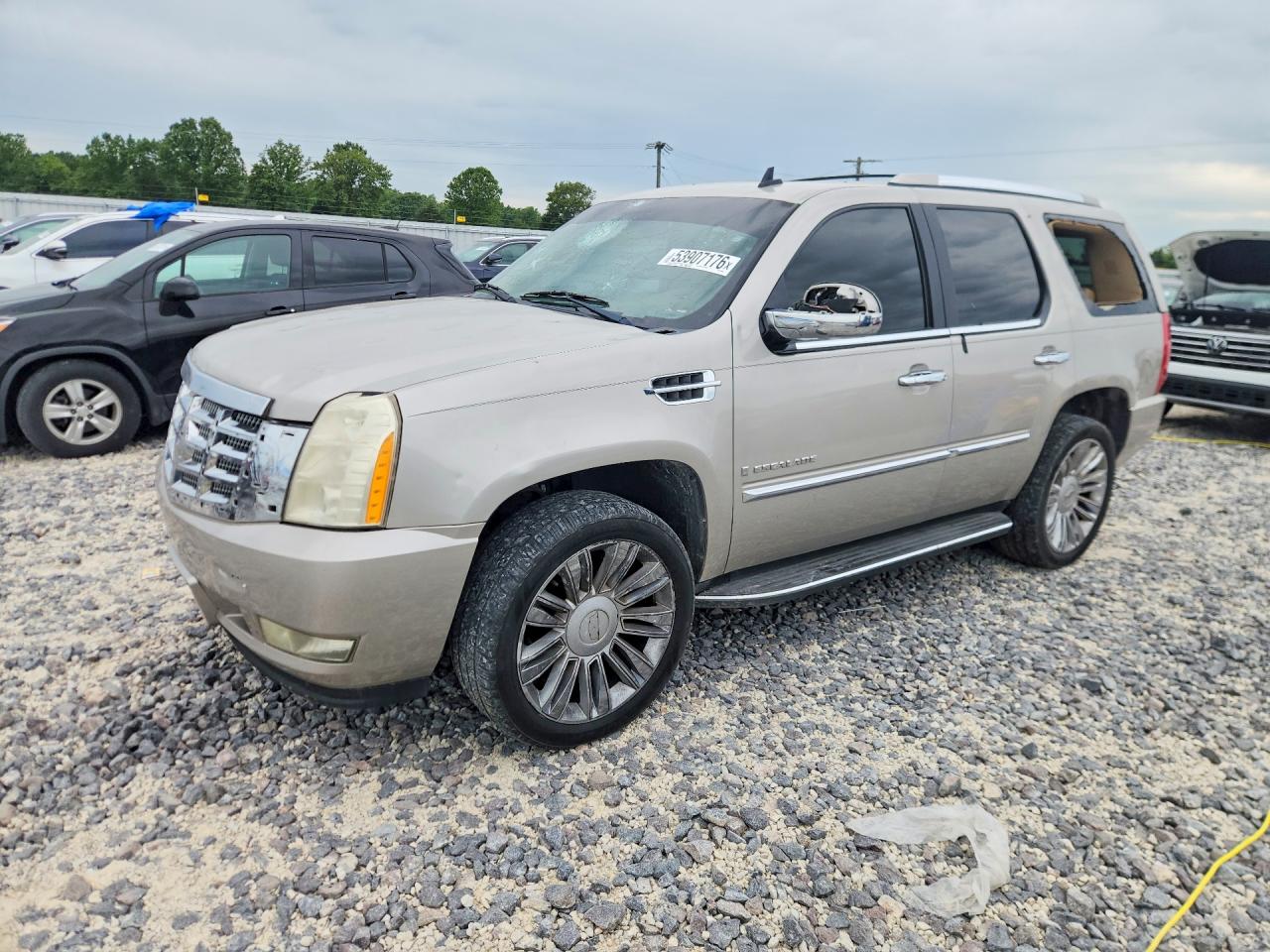 Salvage Cadillac Escalade Image