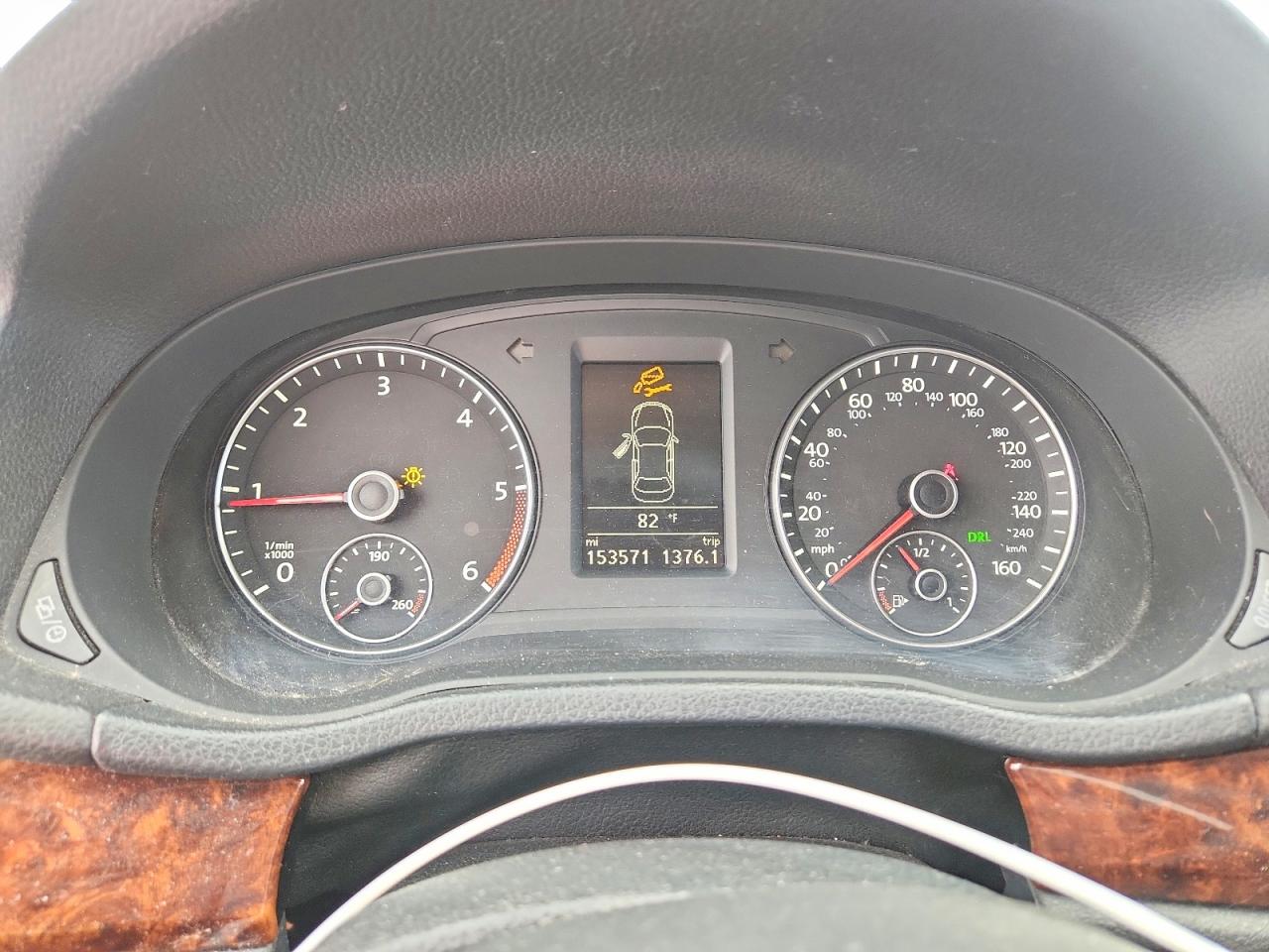 Volkswagen Passat Sel