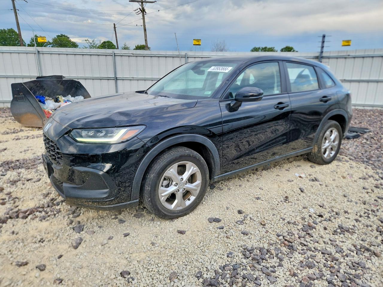Salvage Honda HR-V Image