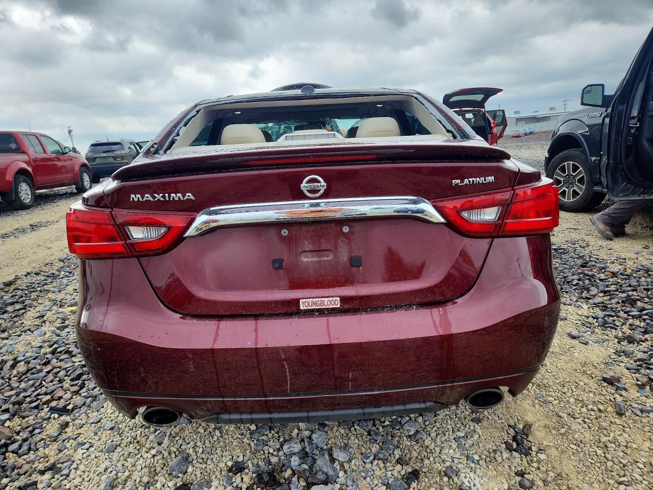 Nissan Maxima Platinum