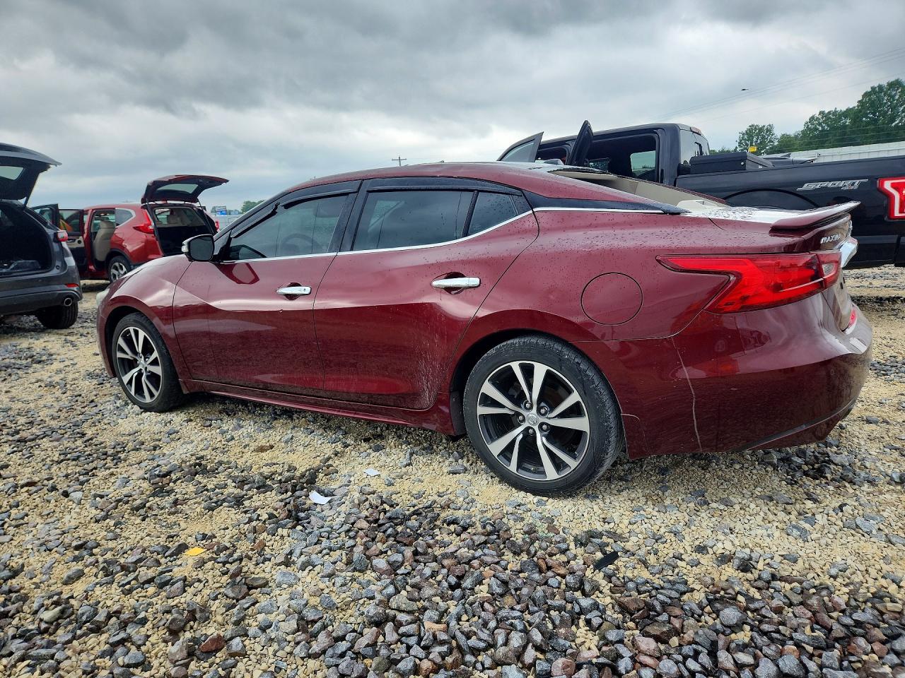 Nissan Maxima Platinum