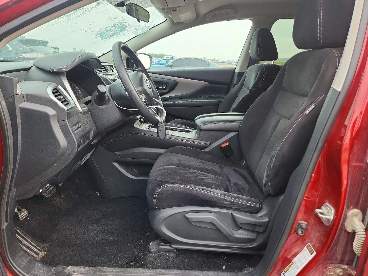 Nissan Murano S