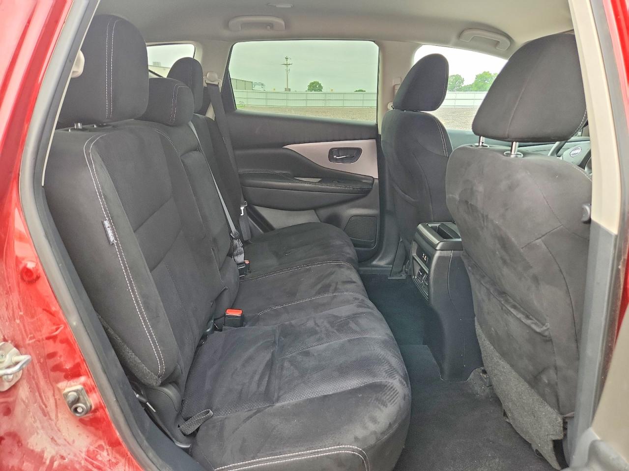 Nissan Murano S