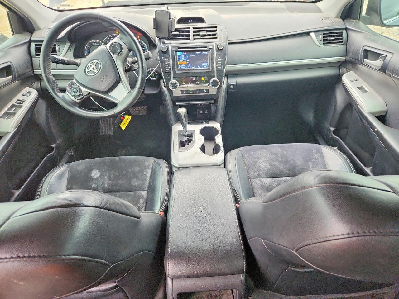 Toyota Camry Se V6