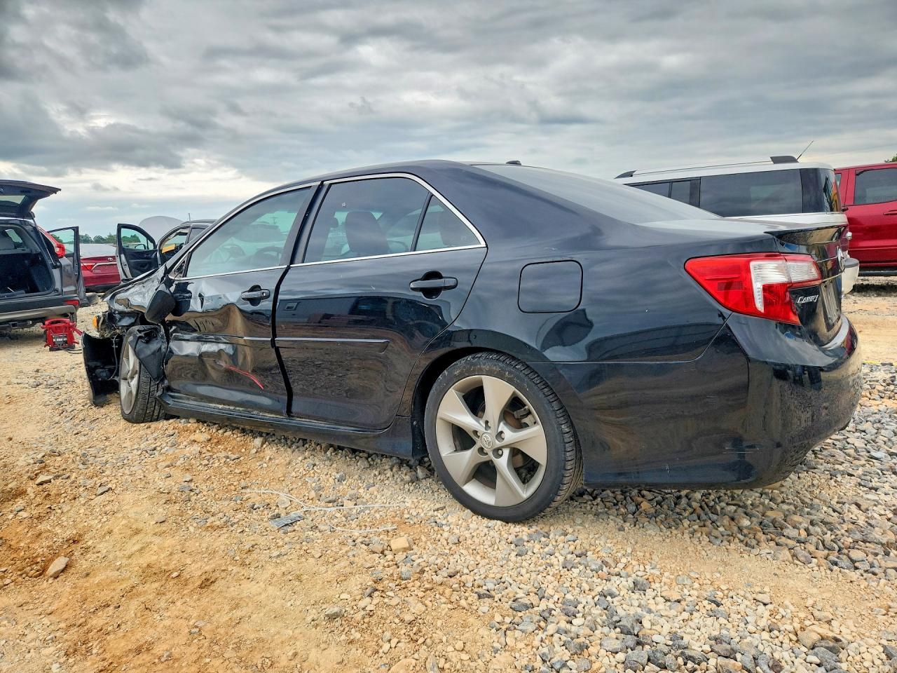 Toyota Camry Se V6