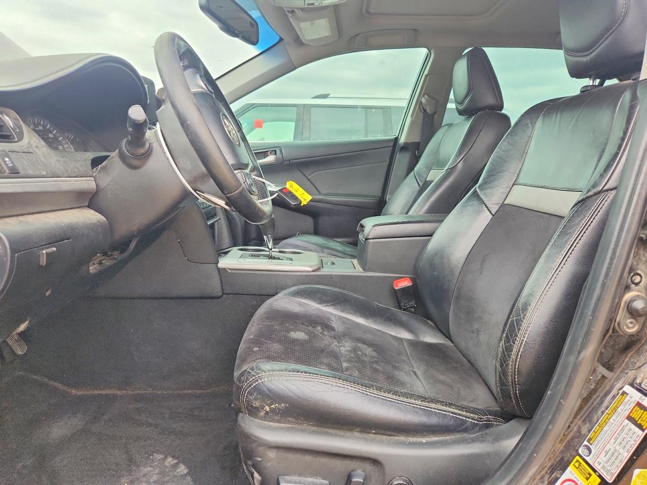 Toyota Camry Se V6