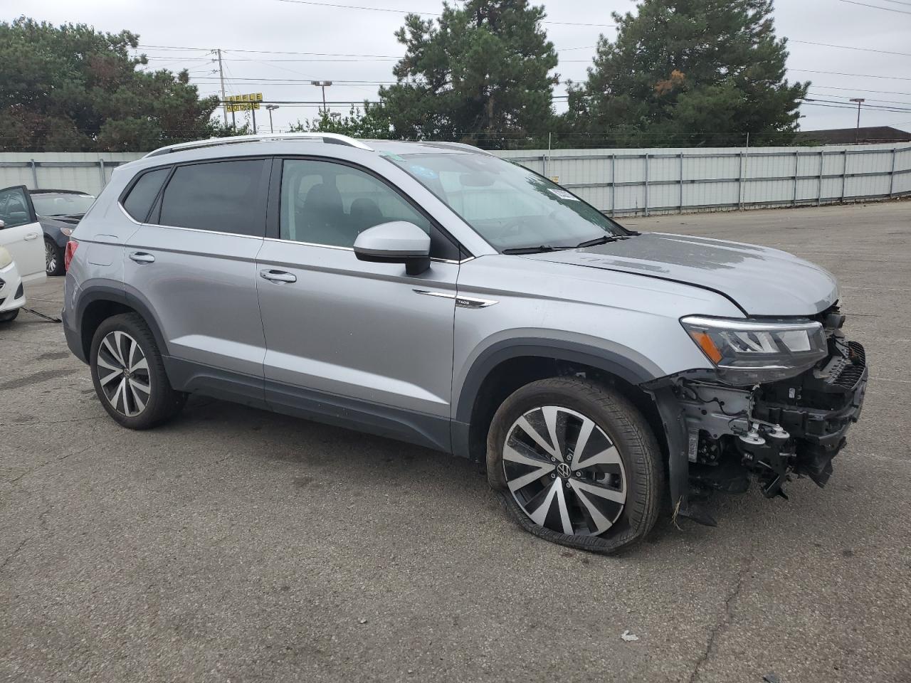 Volkswagen Taos Se