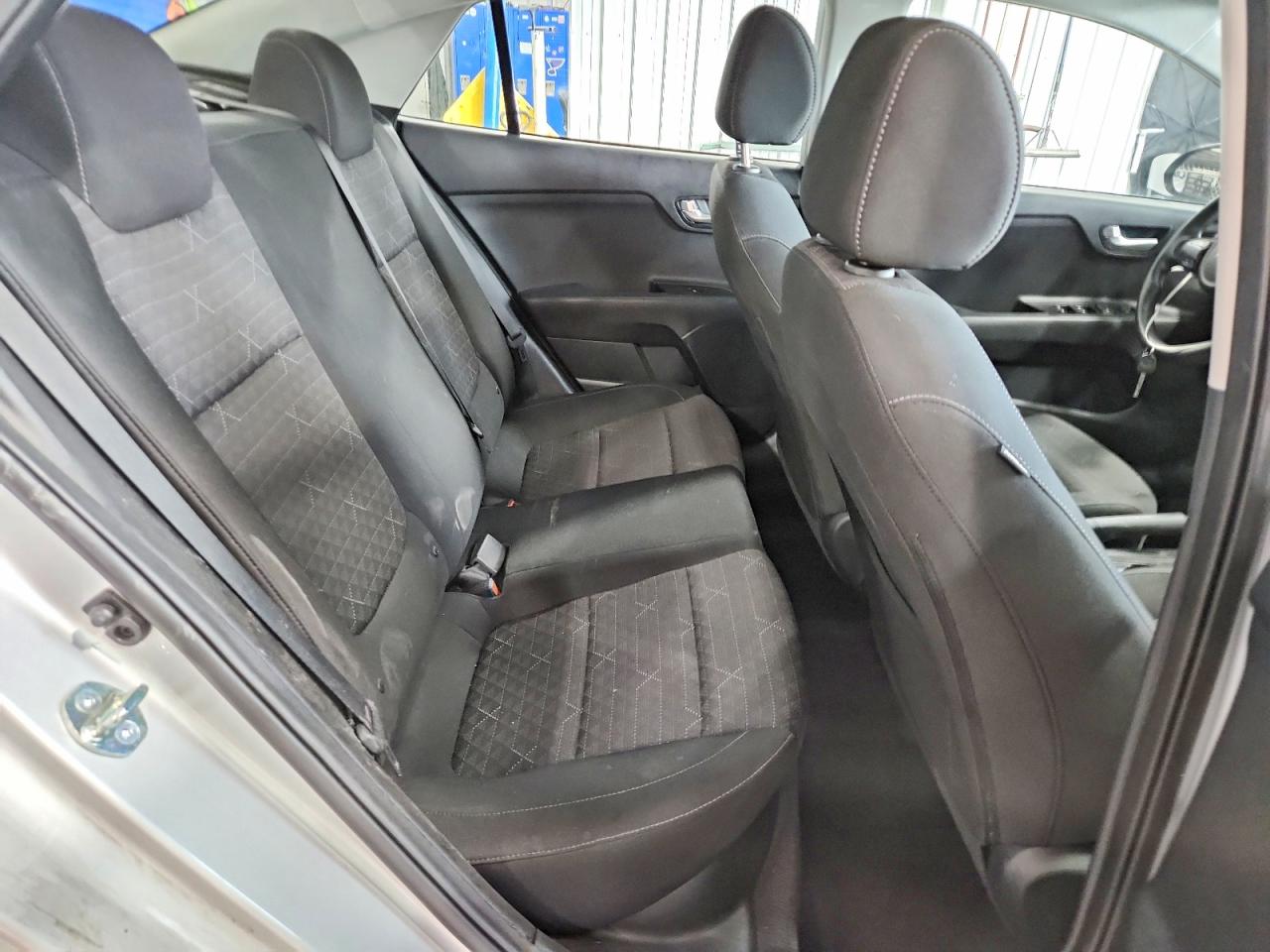 Kia Rio Lx