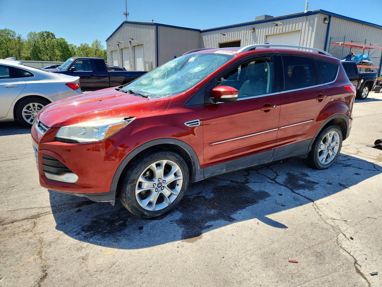Salvage Ford Escape Image