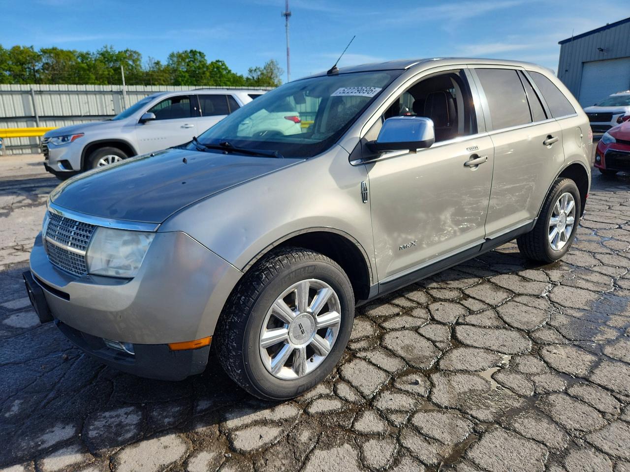 Salvage Lincoln MKX Image