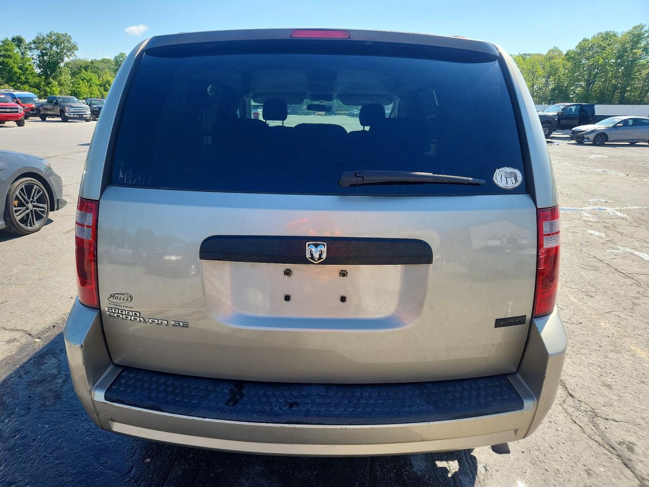 Dodge Caravan Se
