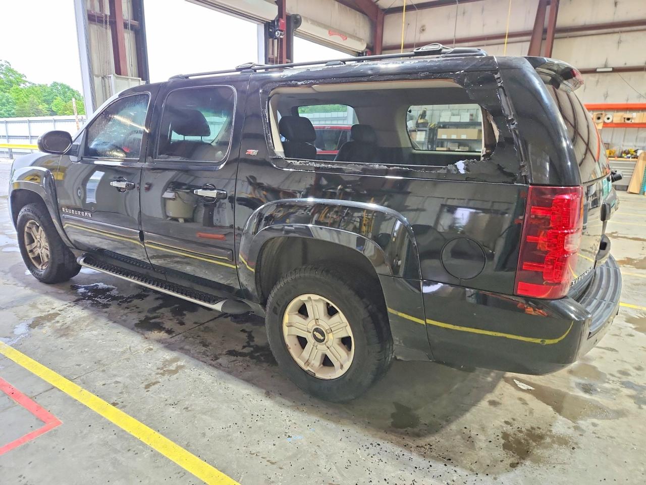 Chevrolet Suburban K1500