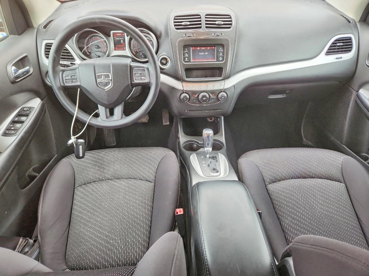 Dodge Journey Sxt